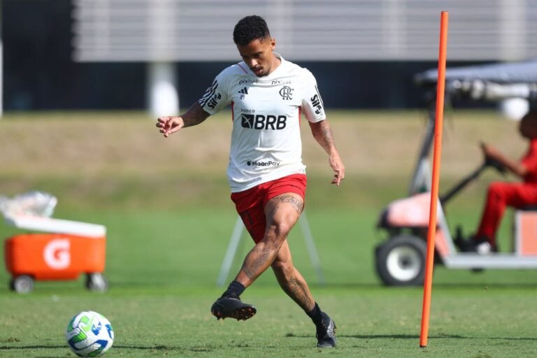 Allan está entre os relacionados do Flamengo para ‘decisão’ contra o Athletico