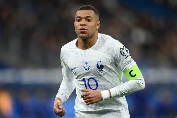 Chelsea quer superar Real Madrid e se interessa por Kylian Mbappé