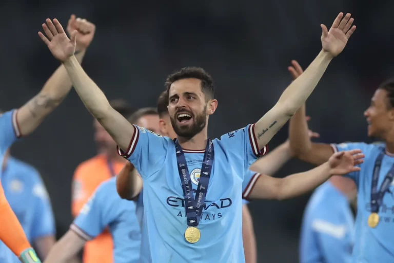 Clube saudita envia proposta astronômica por Bernardo Silva
