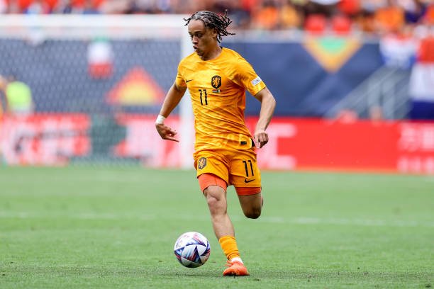 PSG decide acionar cláusula de recompra de joia holandesa