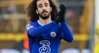 Manchester United inicia conversas com Chelsea por Cucurella