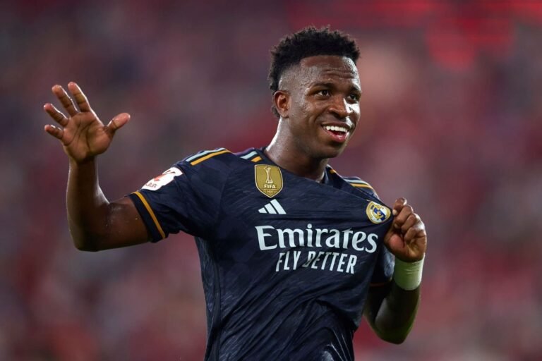 Fundo de Investimento Saudita mira contratação de Vinícius Jr para próxima temporada