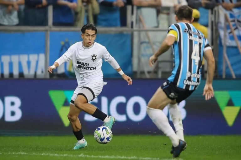 Atlético de Madrid e Sevilla se juntam ao Barcelona na briga por Matías Segovia