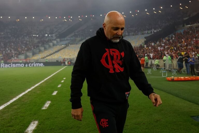 Sampaoli não permanecerá no Flamengo em 2024, diz jornalista