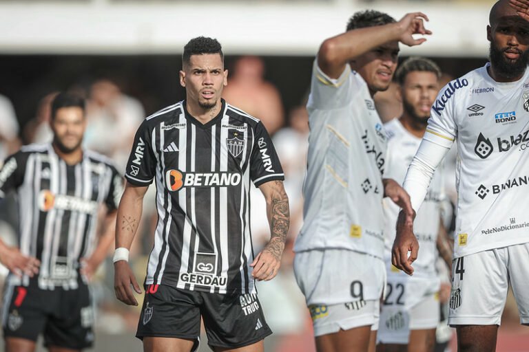 Atlético defende invencibilidade de seis anos diante o Santos como mandante