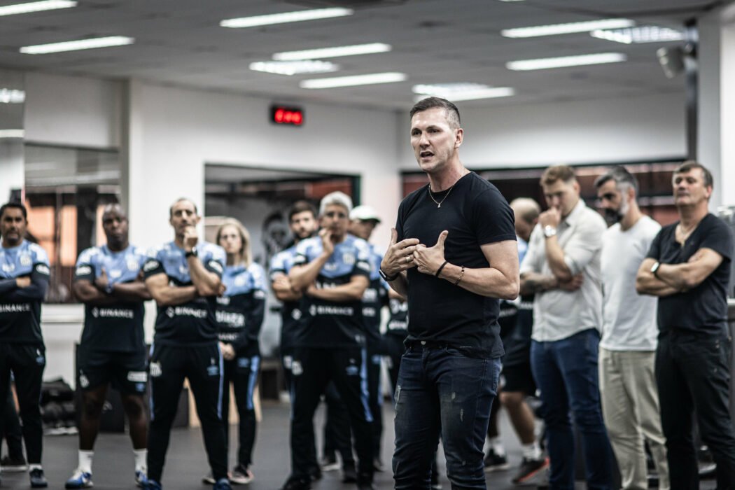 Turra ficou no comando em apenas 39 dias, com 1 vitória em 7 jogos.