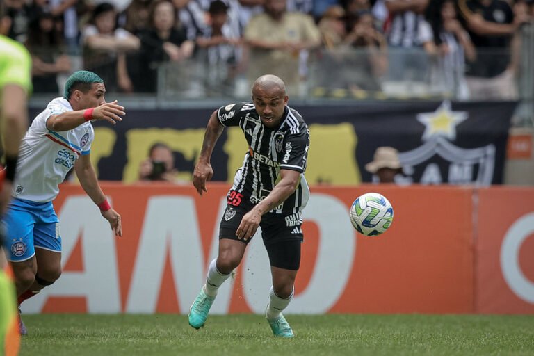 Em fim de contrato, Mariano é procurado por clubes brasileiro mas deve renovar com Atlético