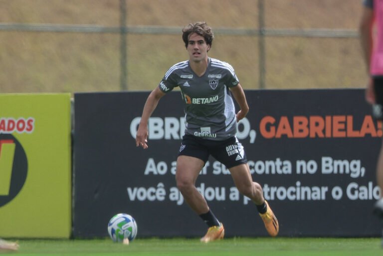 Igor Gomes fala sobre momento bom do Atlético e comenta semelhanças entre Felipão e Coudet