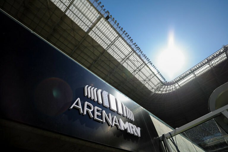 Com capacidade de 30 mil torcedores, Atlético se prepara para estreia da Arena MRV