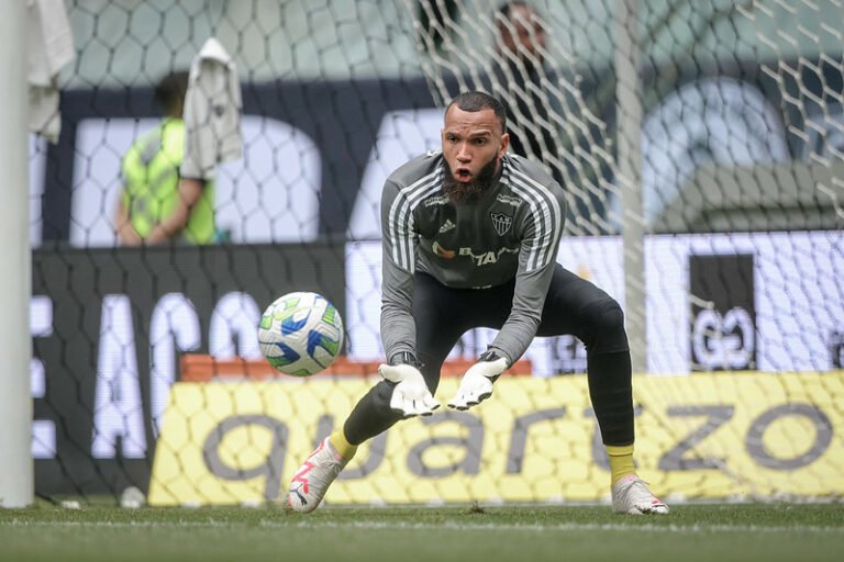 Everson projeta conquista de grandes títulos na Arena MRV, nova casa do Atlético