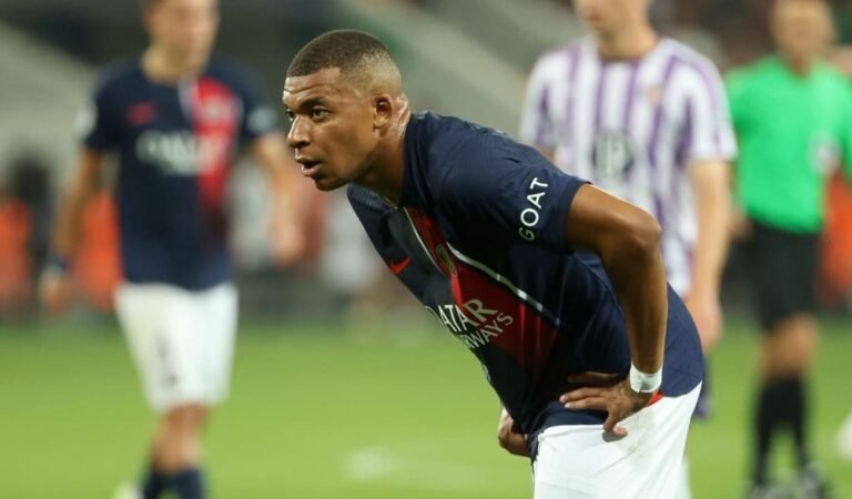 Real Madrid enviará proposta por Mbappé nas últimas horas da janela de transferências