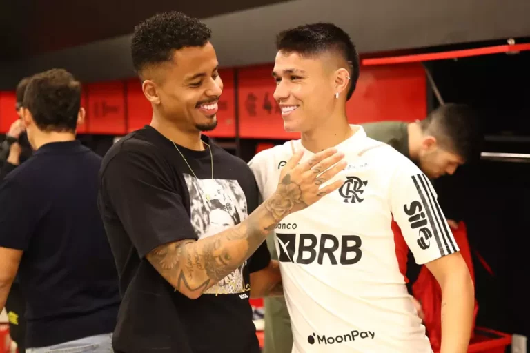 Flamengo é o time que mais investiu em contratações na janela de transferências