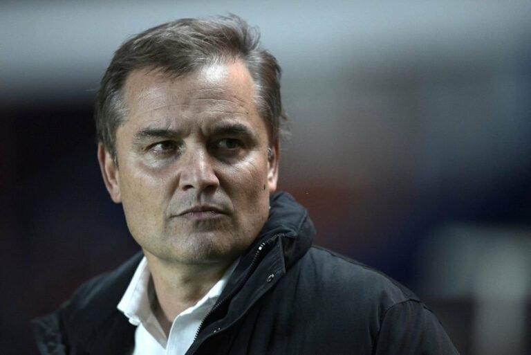 Santos define Diego Aguirre como novo treinador, afirma jornalista