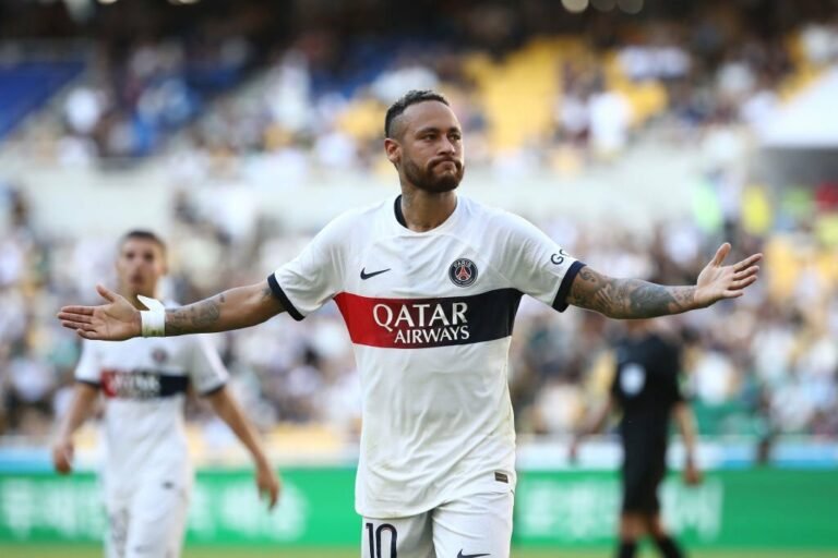 Al-Hilal planeja oferecer salário de R$ 430 milhões para fechar com Neymar