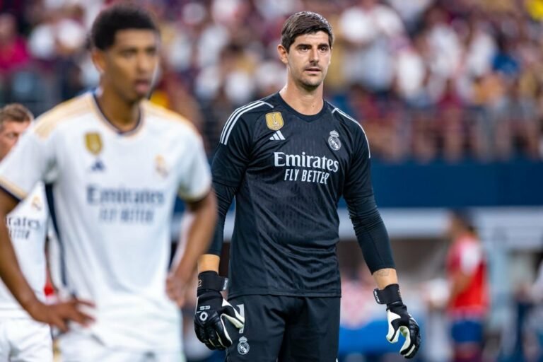 Courtois se pronuncia após lesão: “Voltar ainda mais forte”