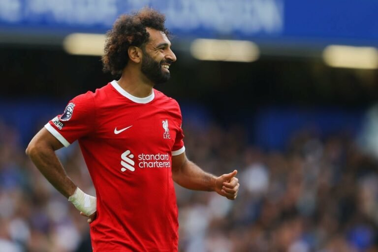 Após sondagens do Al Ittihad, Salah está focado e quer continuar no Liverpool