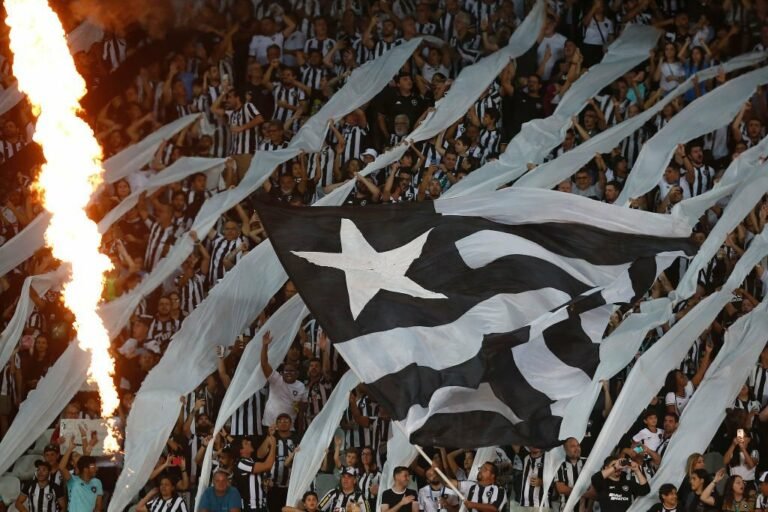 Botafogo pegou empréstimo de R$ 15 milhões com banco; veja