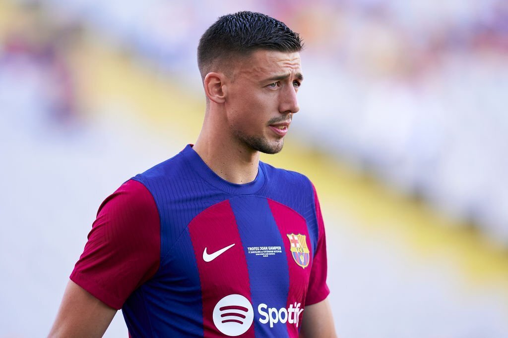 De saída do Barcelona, Lenglet entra na mira do Aston Villa