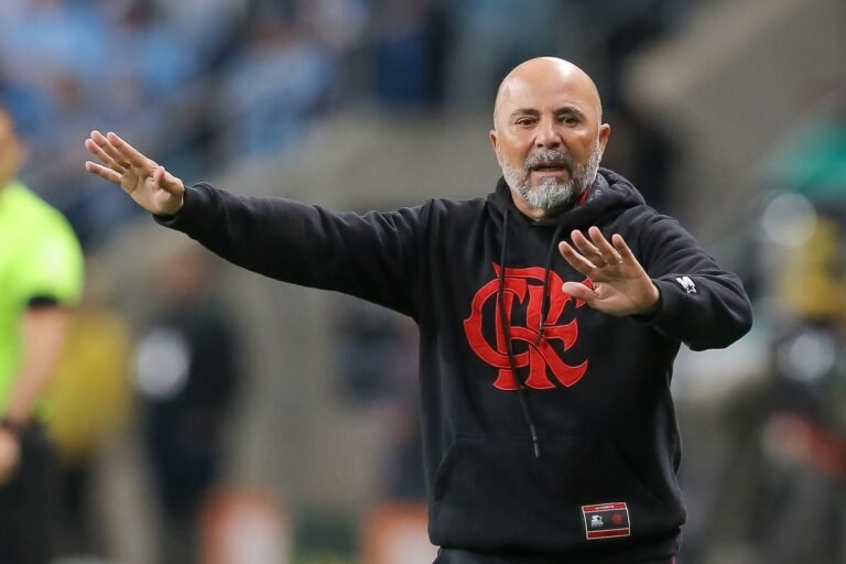 Sampaoli indicará novo preparador físico ao Flamengo