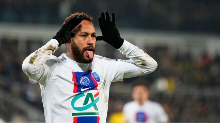 Neymar sonha em retornar ao Barcelona, que não descarta investida