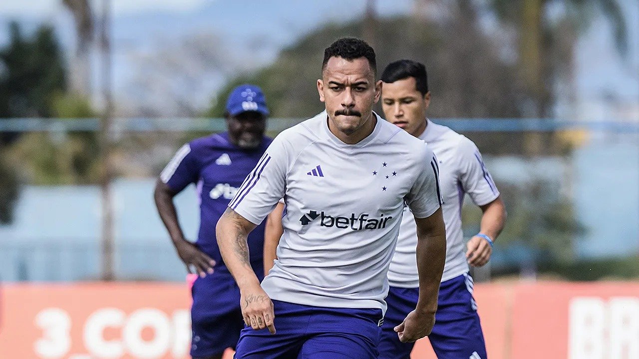 Centroavantes do Cruzeiro têm, juntos, menos gols que o artilheiro de 18 times da Série A