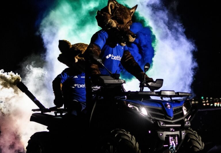 Cruzeiro apresentará novo Raposão e Raposinho contra o Corinthians, neste sábado (19)