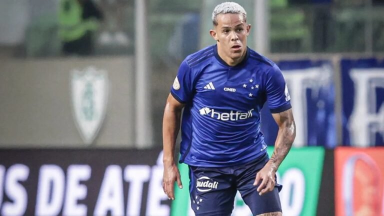 Cruzeiro acerta venda de volante Wallisson