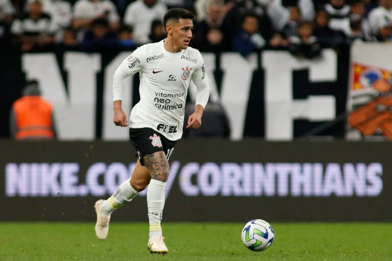 Matías Rojas se destaca em números ofensivos desde sua chegada ao Corinthians