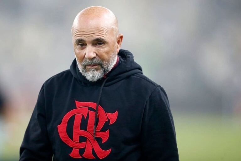 Com apenas dois jogos nas próximas três semanas, Sampaoli ganha tempo para treinamento no Flamengo