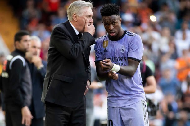 Com surpresa, Real Madrid prepara formação sem Vini Jr. para próxima rodada da La Liga