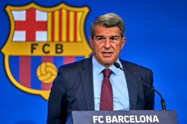 Presidente do Barcelona critica ida de jogadores para Arábia Saudita: “Sem razões esportivas”