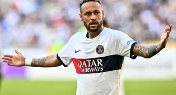 PSG não desiste e está aberto a negociar Neymar, diz jornalista