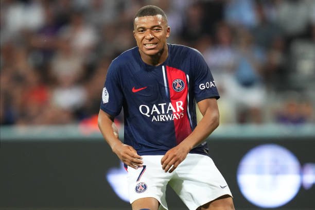 PSG coloca valor para negociar Kylian Mbappé com o Real Madrid