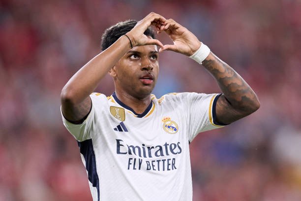 Real Madrid recusa oferta de mais de R$ 700 milhões do Tottenham por Rodrygo, diz site