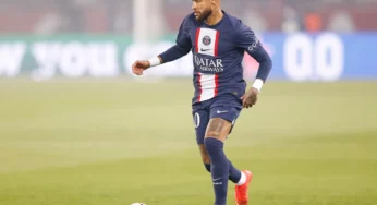 Neymar será o quarto jogador mais bem pago do futebol mundial