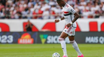 Arboleda é expulso mesmo sem entrar em campo e desfalca o São Paulo diante do Coritiba