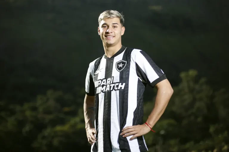 Mateo Ponte se diz 100% e projeta estreia pelo Botafogo contra o Internacional