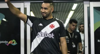 Payet será relacionado pela primeira vez pelo Vasco contra o Bahia