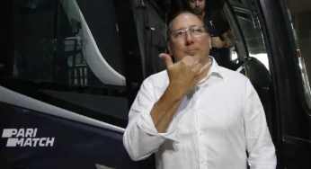 John Textor, dono do Botafogo, avalia compra de clube da primeira divisão de Portugal