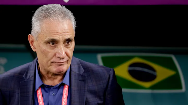 Com Flamengo interessado, Tite muda planos e aceita trabalhar no futebol brasileiro em 2023, diz jornalista