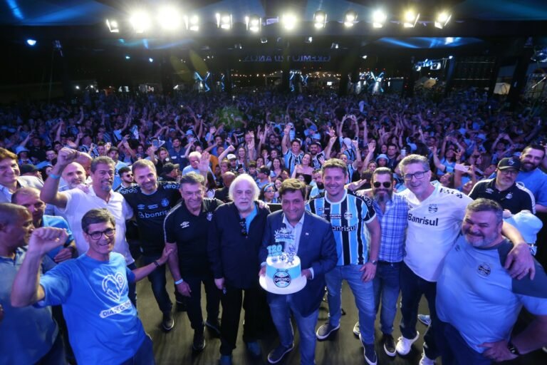 Festa de aniversário do Grêmio é marcada por sucesso de vendas para o clube