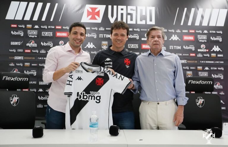 Atualmente no Flu e na Seleção, Fernando Diniz era anunciado pelo Vasco há dois anos