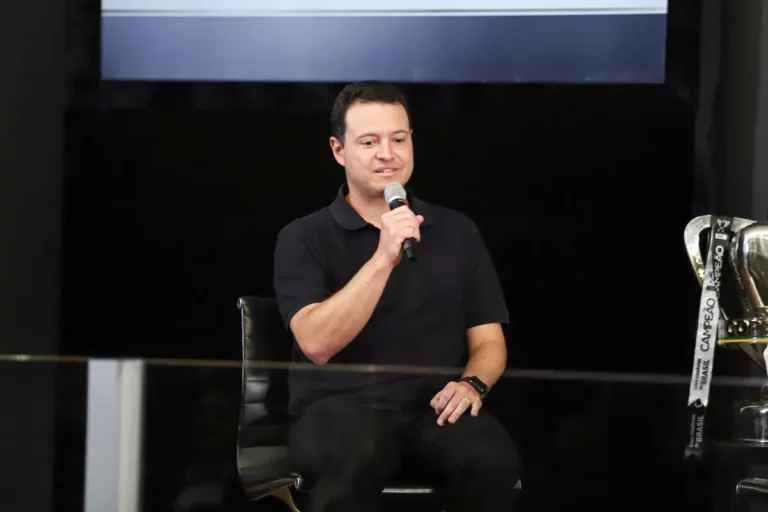 Rafael Menin comenta alterações e planejamento do elenco do Atlético para 2024