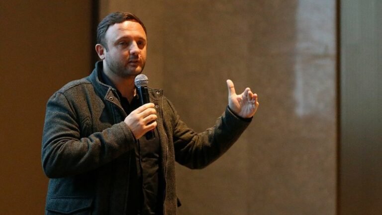 André Mazzuco entende que Bruno Lage não soube se expressar e desabafo