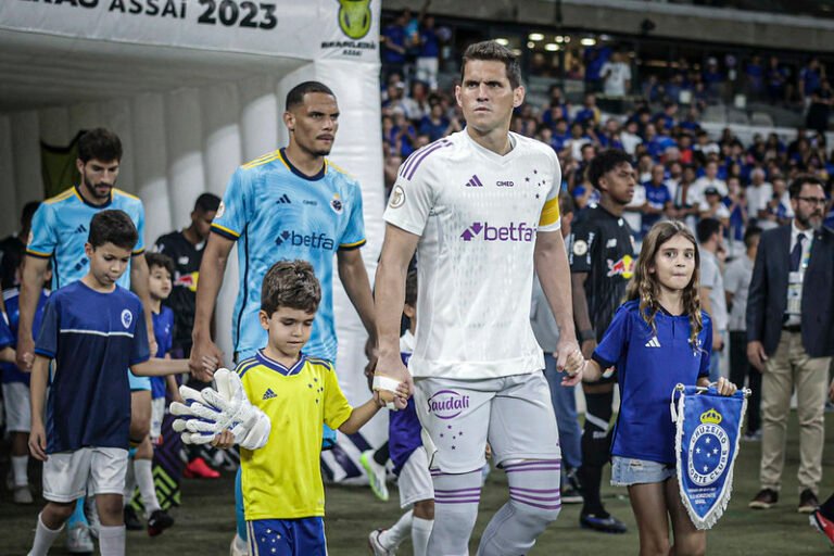 Matemático explica quantos pontos o Cruzeiro precisa para evitar o rebaixamento