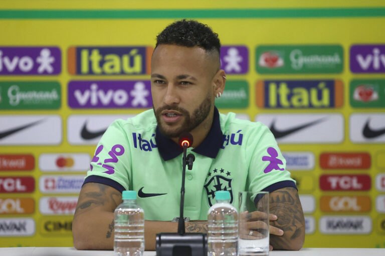 Neymar revela saudades da Seleção, comenta declaração de Jorge Jesus e admite: “Não estou 100%”