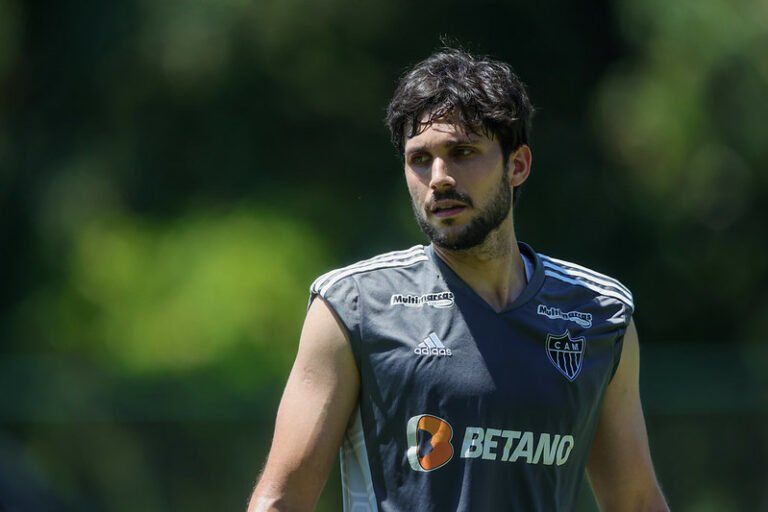 Igor Rabello é liberado pelo Departamento Médico do Atlético e vira reforço para Felipão
