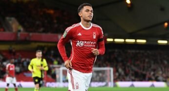 Tottenham fecha contratação de Brennan Johnson