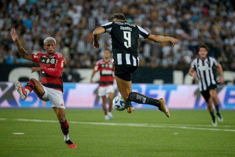 Após clássico, Botafogo contabiliza 379 cadeiras vandalizadas e irá cobrar R$ 151 mil do Flamengo