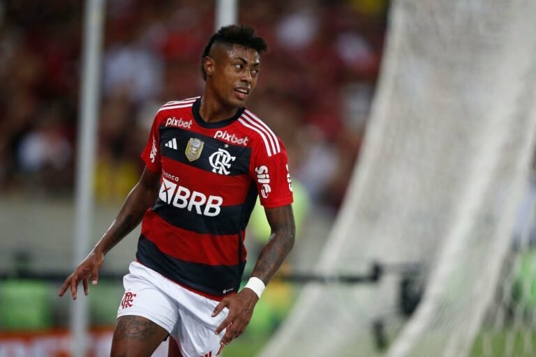 Bruno Henrique recusa proposta de renovação do Flamengo
